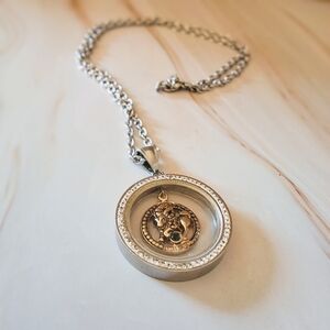 💥 Aries Zodiac Necklace – Bold, Fiery, and Fearless!